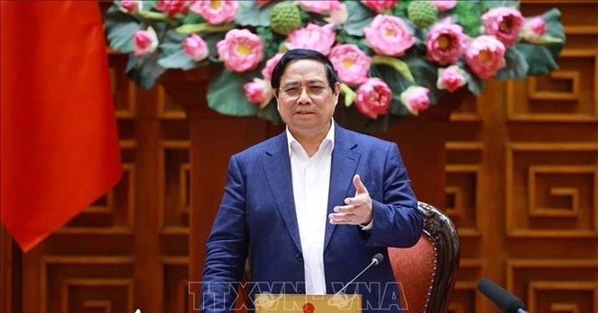 Thủ tướng: Sử dụng Quỹ bình ổn giá xăng dầu ngay ngày 11/3