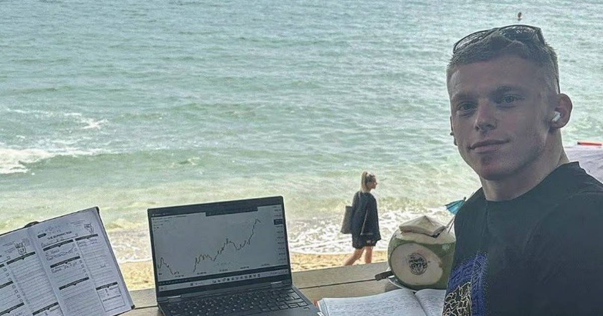 Đứa trẻ từng bị gắn mác "hư nhất nước" trở thành hiệu trưởng ở tuổi 24, kiếm 13 tỷ đồng mỗi năm