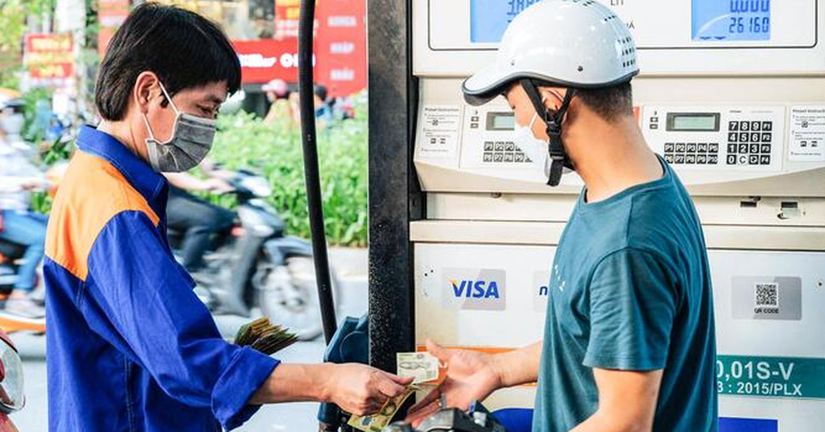 Giữ nguyên giá xăng dầu, tiếp tục chi mạnh quỹ bình ổn tới 5.000 đồng/lít