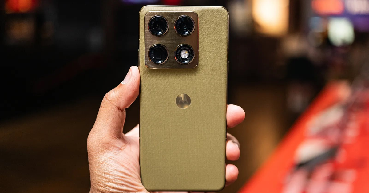 Motorola lại tung điện thoại mới ở Việt Nam, "át vía" Galaxy S26: Mỏng 6,99 mm mà pin 5.200 mAh, màn 165Hz