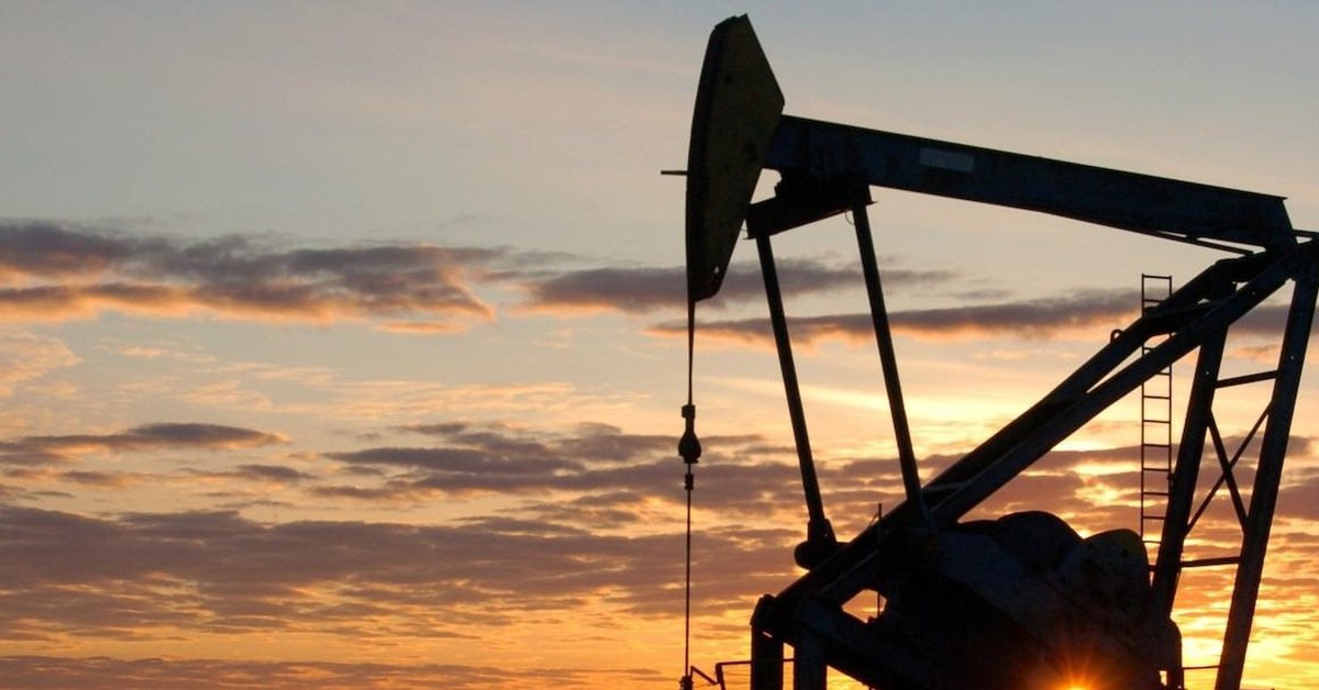 Dầu tiếp đà tăng khi Mỹ cân nhắc tấn công cơ sở xuất khẩu dầu mỏ của Iran