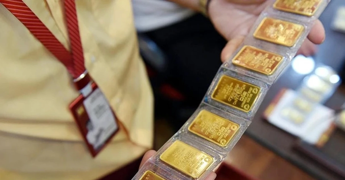 Giá vàng bạc giảm không ngừng