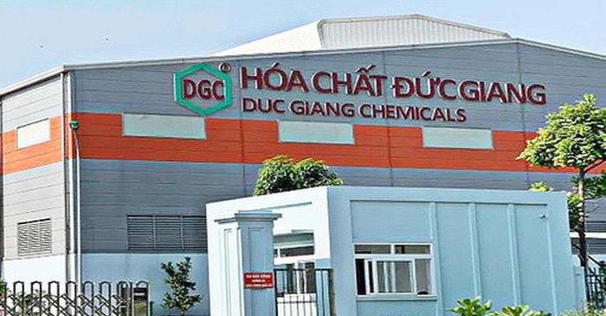 Cổ phiếu Hóa chất Đức Giang bị bán tháo