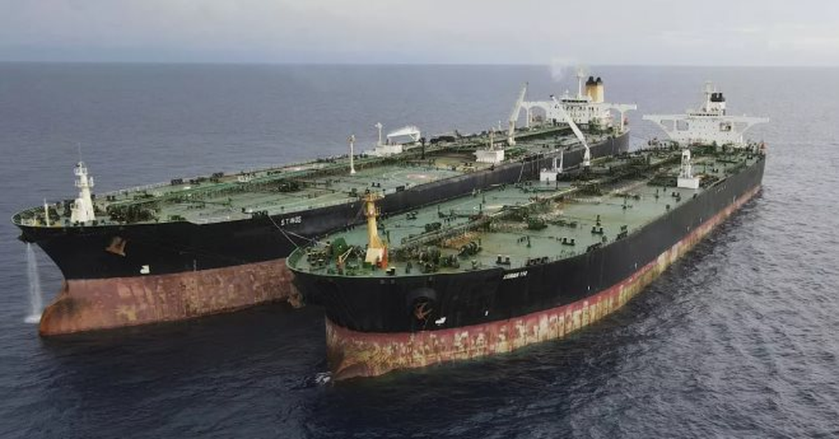Phát hiện cả chục tàu chở gần 1 triệu tấn dầu Nga đang đến Trung Quốc thì quay đầu, đi thẳng đến Ấn Độ