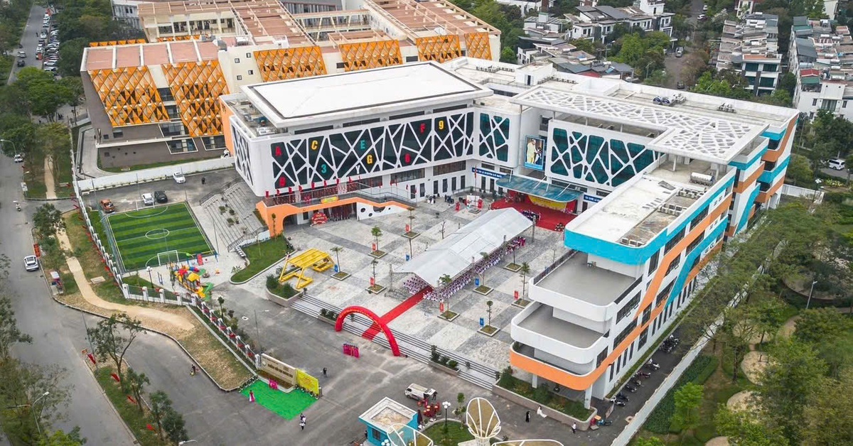 View - Giáo viên chia sẻ bên trong trường tiểu học "trăm tỷ" ở Hà Nội: Nhiều người không nghĩ là trường công lập