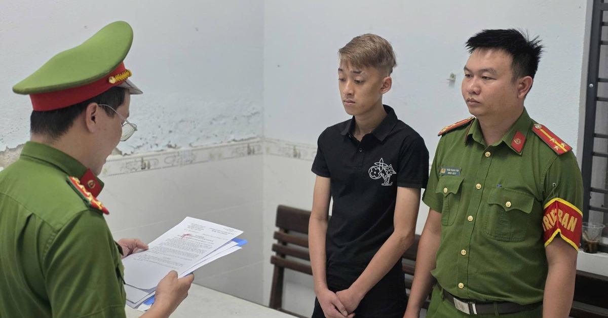 Thực hiện lệnh bắt tạm giam Trần Ngọc Quang Khải 18 tuổi