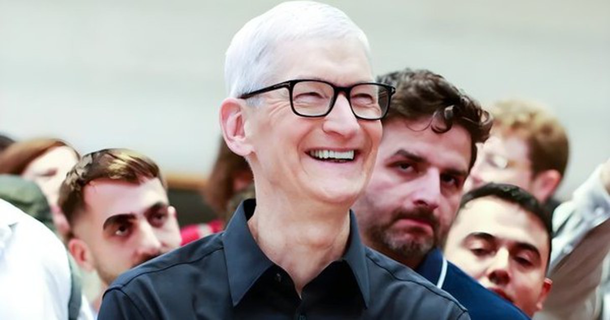 Tim Cook phủ nhận tin đồn rời ghế CEO Apple, khẳng định tiếp tục gắn bó trong nhiều năm tới