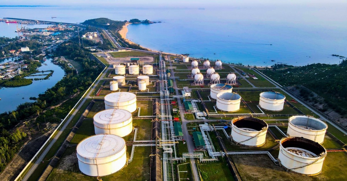 Công ty lọc hóa dầu 3 tỷ USD của Việt Nam công bố không còn đủ điều kiện công ty đại chúng, đối mặt nguy cơ “rời sàn”