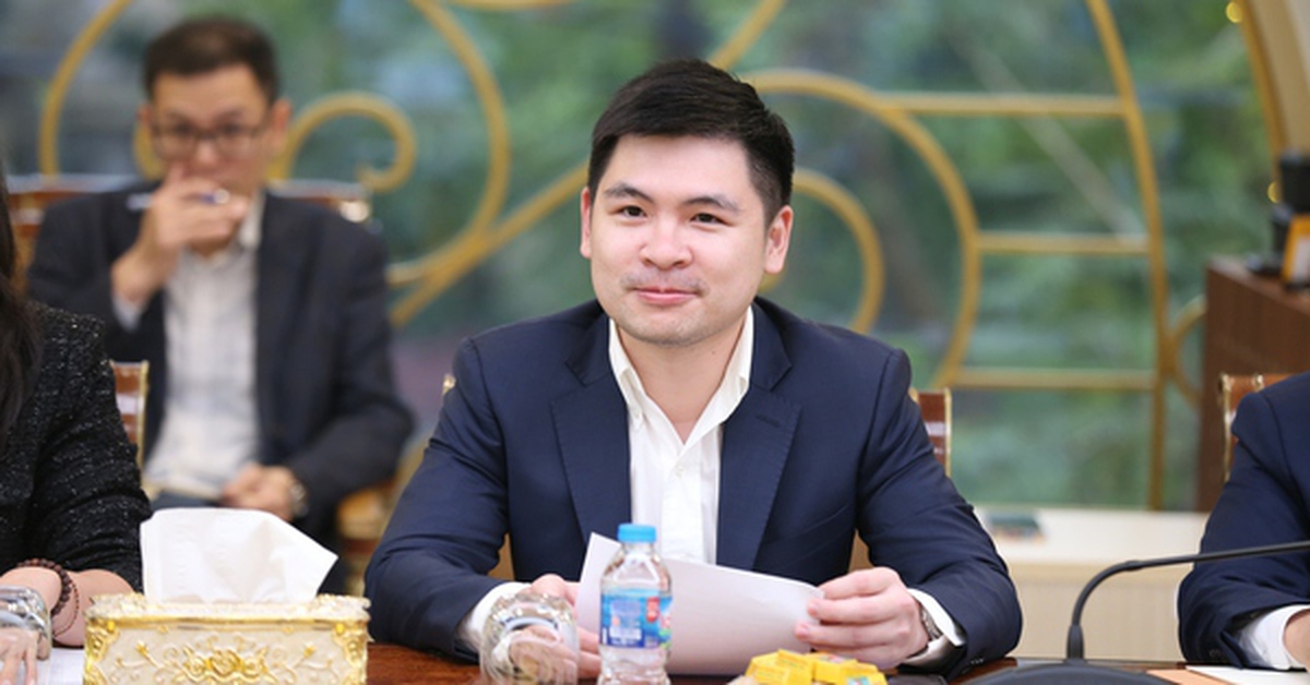 Con trai 9X nhà Bầu Hiển chính thức trúng cử HĐND TP Hà Nội