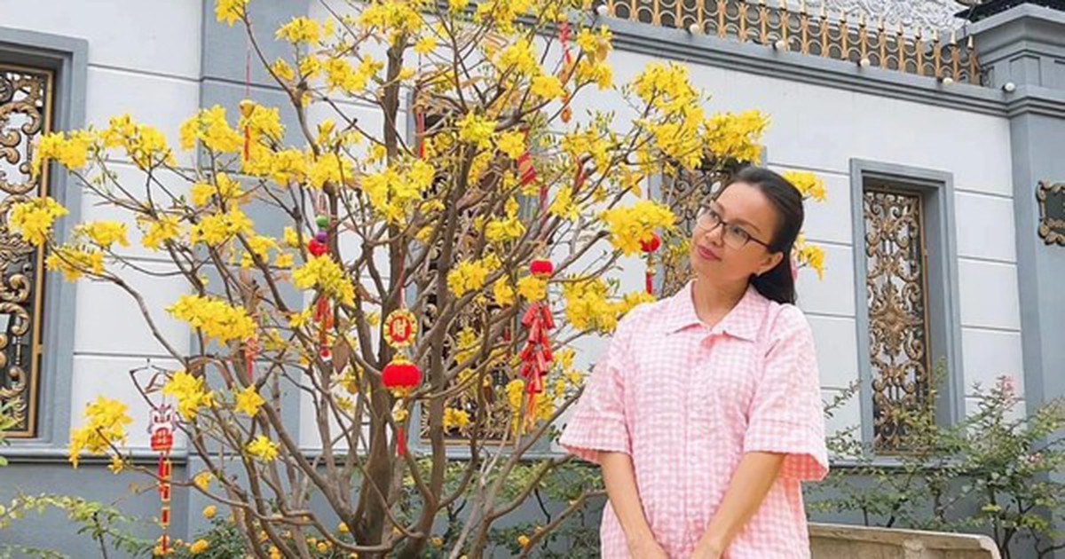 Nữ hoàng dân ca" và điều kỳ lạ trong khu vườn ở biệt thự triệu đô