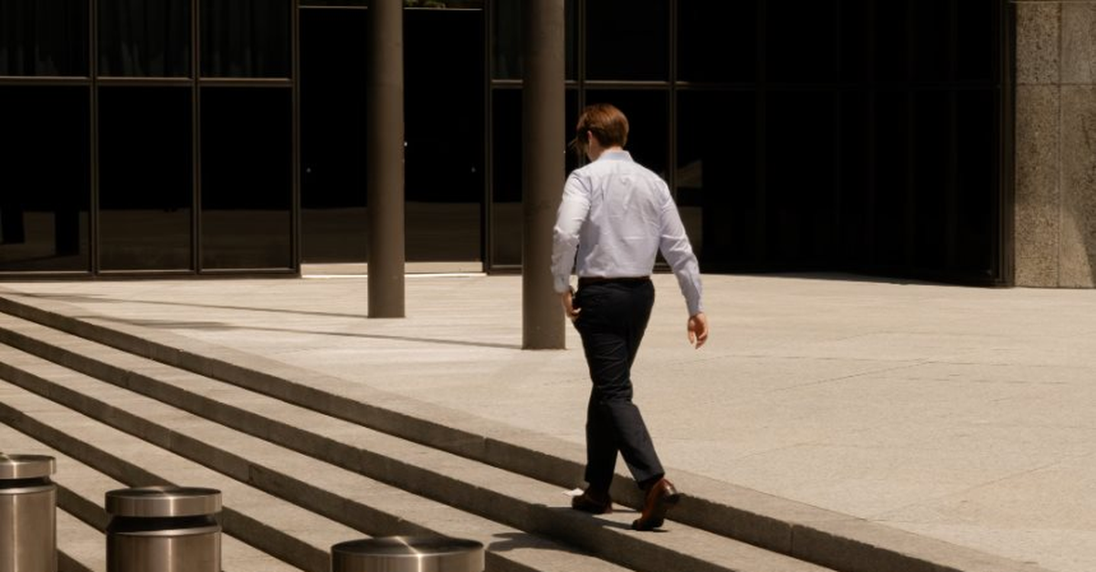 Tập đoàn sa thải 60.000 nhân sự, lợi nhuận giảm 67% vẫn tuyên bố sẽ thu 100 tỷ USD nhờ “canh bạc mới”