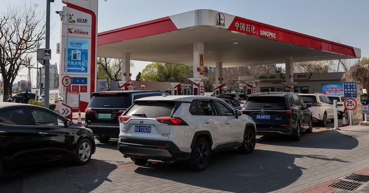 Mỹ cho phép giao dịch 140 triệu thùng dầu Iran nhưng một ông lớn lọc dầu lập tức từ chối: Giao dịch quá phức tạp