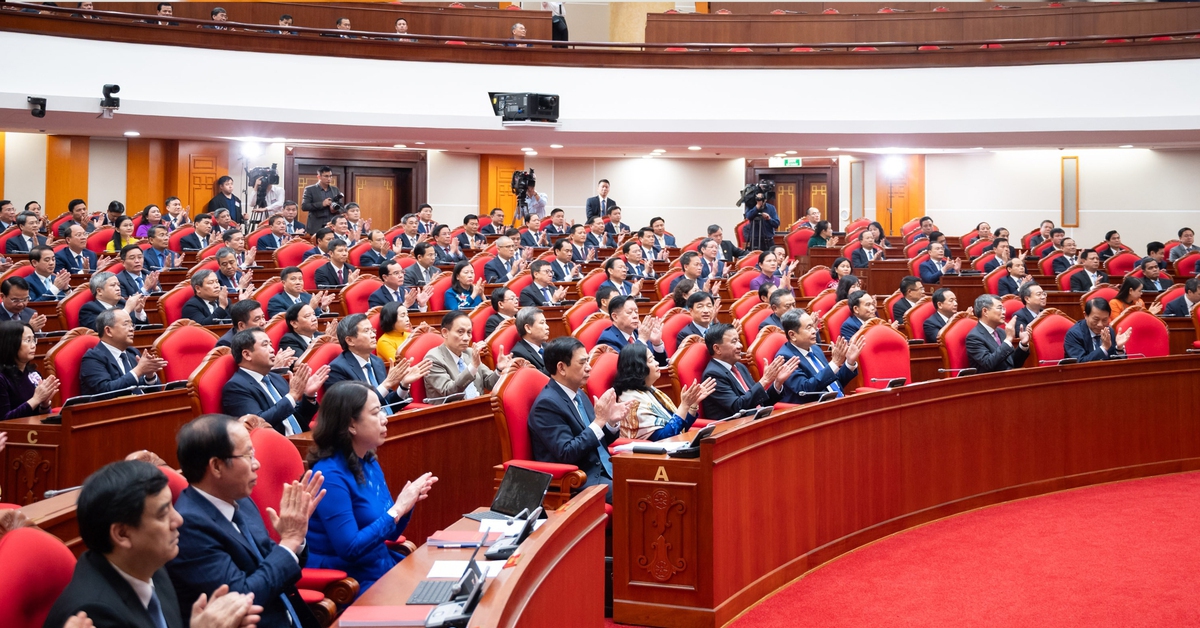 Nội dung ngày làm việc thứ ba và bế mạc Hội nghị Trung ương 2 khóa XIV