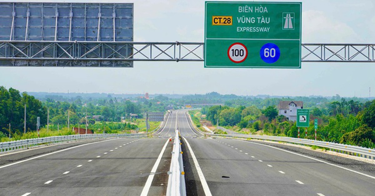 Những quyết định ra đời trong bối cảnh đặc biệt