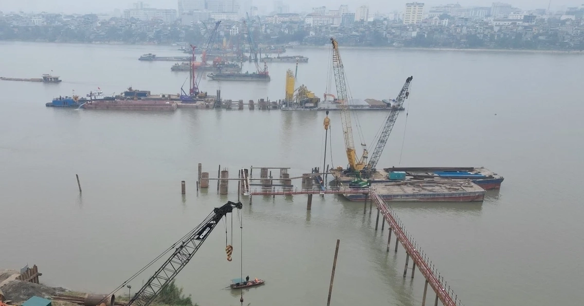 3 cầu qua sông Hồng có nguy cơ chậm tiến độ: Hà Nội sẽ xem xét trách nhiệm người đứng đầu
