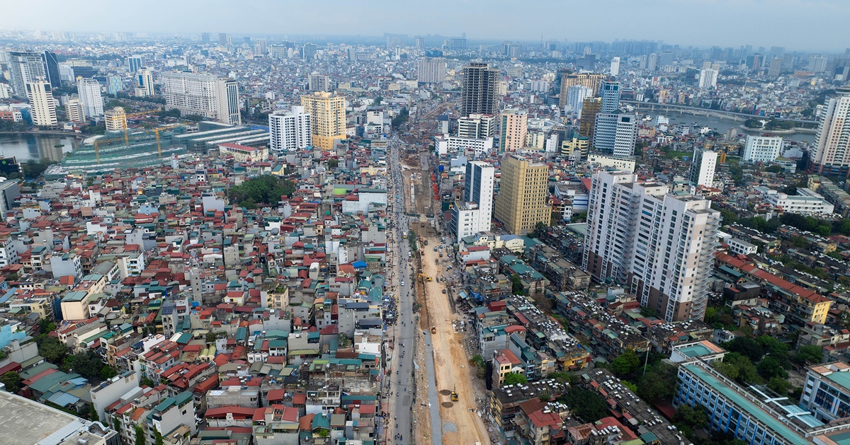 Nhìn từ trên cao, tuyến Vành đai 1 hơn 7.200 tỉ đồng giờ ra sao sau gần 3 tháng thi công?