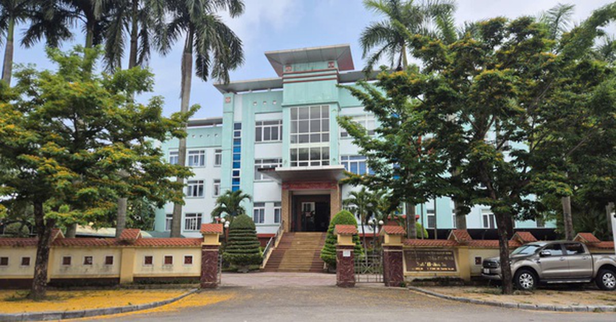 "Người lạ" trong hồ sơ gói thầu 16,5 tỉ đồng ở Quảng Trị: Nếu gian lận, nhà thầu bị xử lý ra sao?