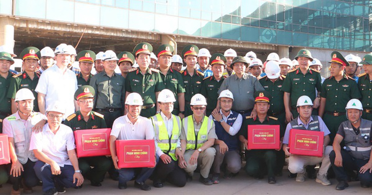 Thủ tướng Phạm Minh Chính kiểm tra tiến độ sân bay Long Thành