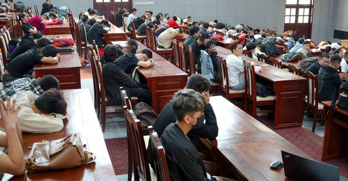 Bắt 343 người Việt Nam ở Campuchia lừa đảo xuyên quốc gia