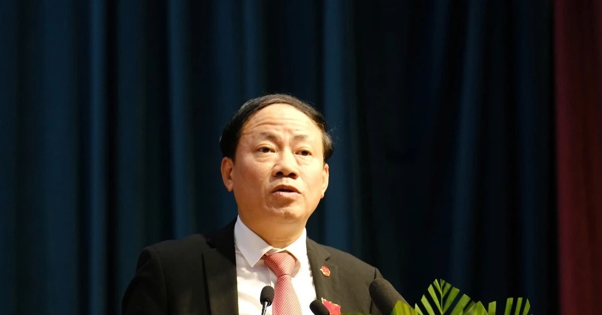 Chủ tịch HĐND và UBND tỉnh Gia Lai cùng tái đắc cử khóa mới