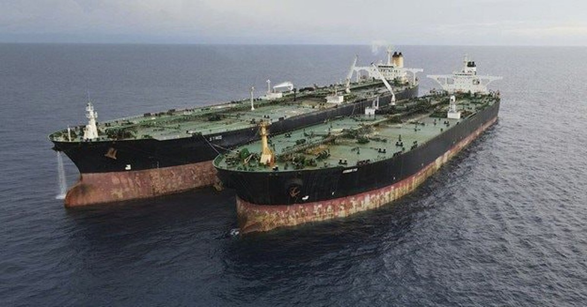 Đang di chuyển thì Mỹ bất ngờ "bật đèn xanh", hơn 33 triệu thùng dầu Nga lập tức hướng thẳng đến Ấn Độ