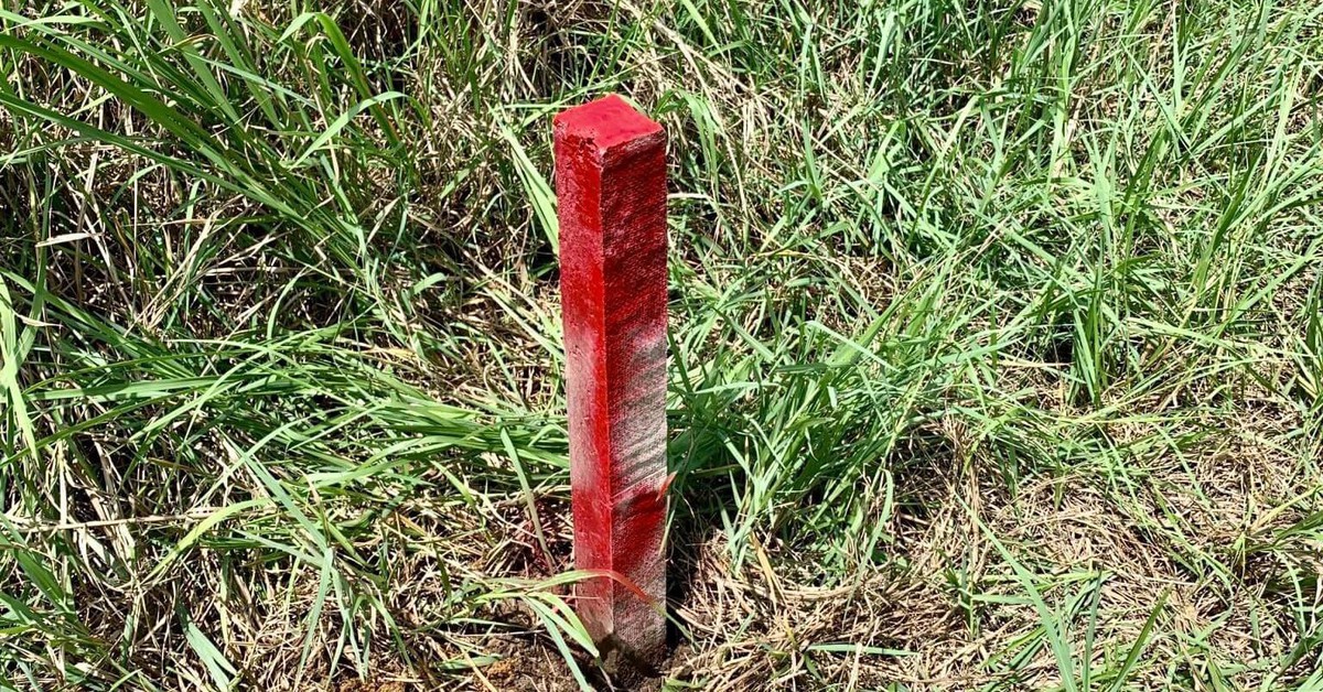 UBND xã, Chi nhánh Văn phòng đăng ký đất đai từ chối xác định mốc giới thửa đất - Bộ NN&MT trả lời người dân có thể khởi kiện