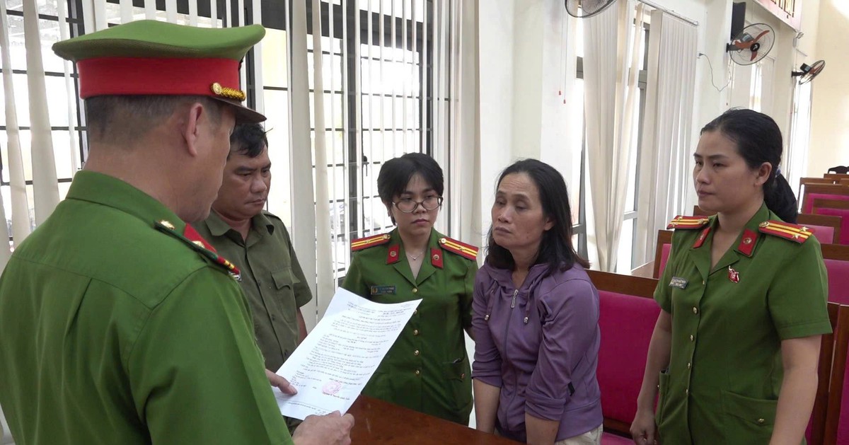 Thi hành lệnh bắt tạm giam Cao Thị Bé 54 tuổi