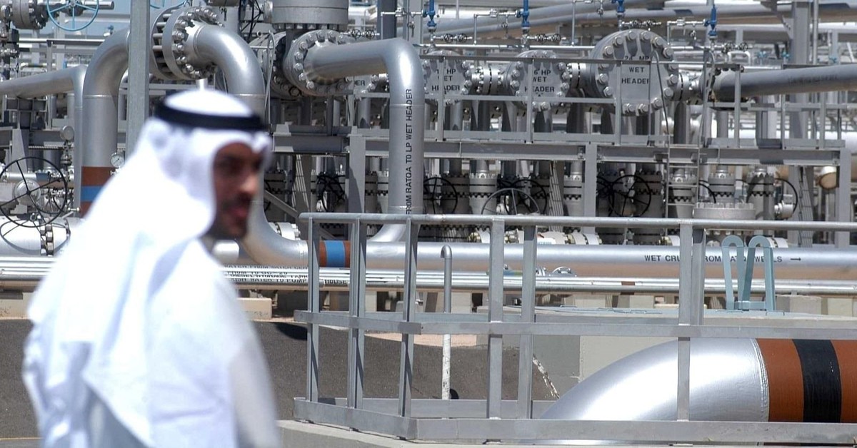 Thế giới đang lên "cơn khát", quốc gia nắm trữ lượng 267 tỷ thùng dầu bất ngờ báo tin không vui