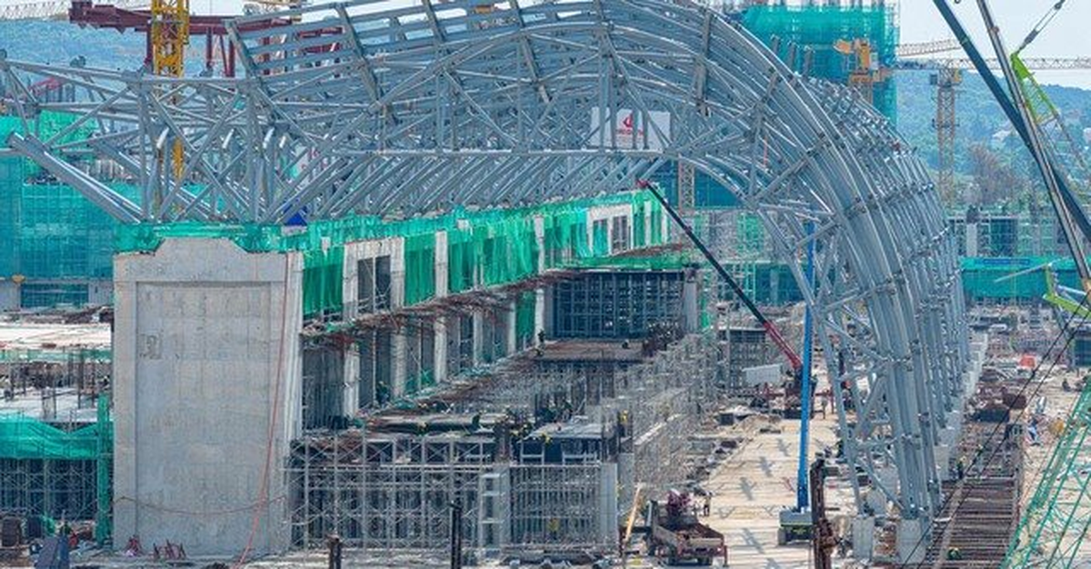 Đại gia gốc Thanh Hóa xây vòm thép lớn nhất hành tinh góp mặt tại công trình APEC 2027: Mái thép 12.000 tấn, vượt nhịp 81m không cột, công nghệ Thụy Sĩ góp sức