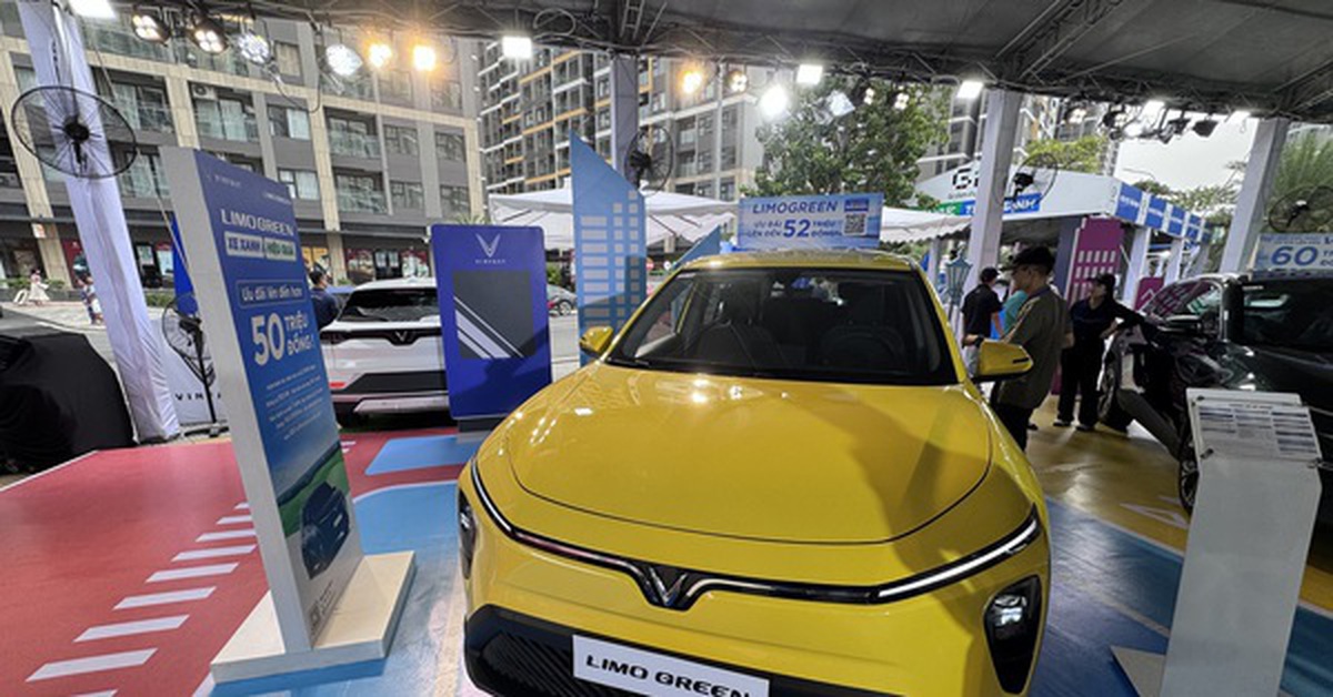 VinFast bán hơn 3.500 ô tô điện chỉ trong 1 ngày