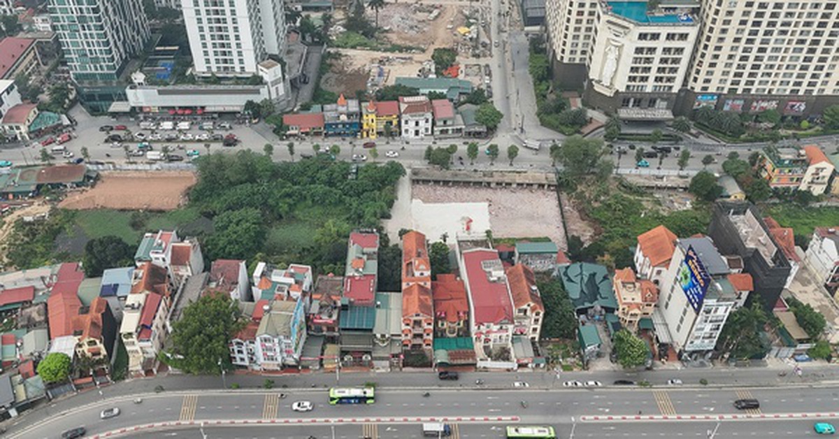 Cận cảnh đoạn đường dài 100 m có mức đầu tư 6,42 tỉ đồng/m