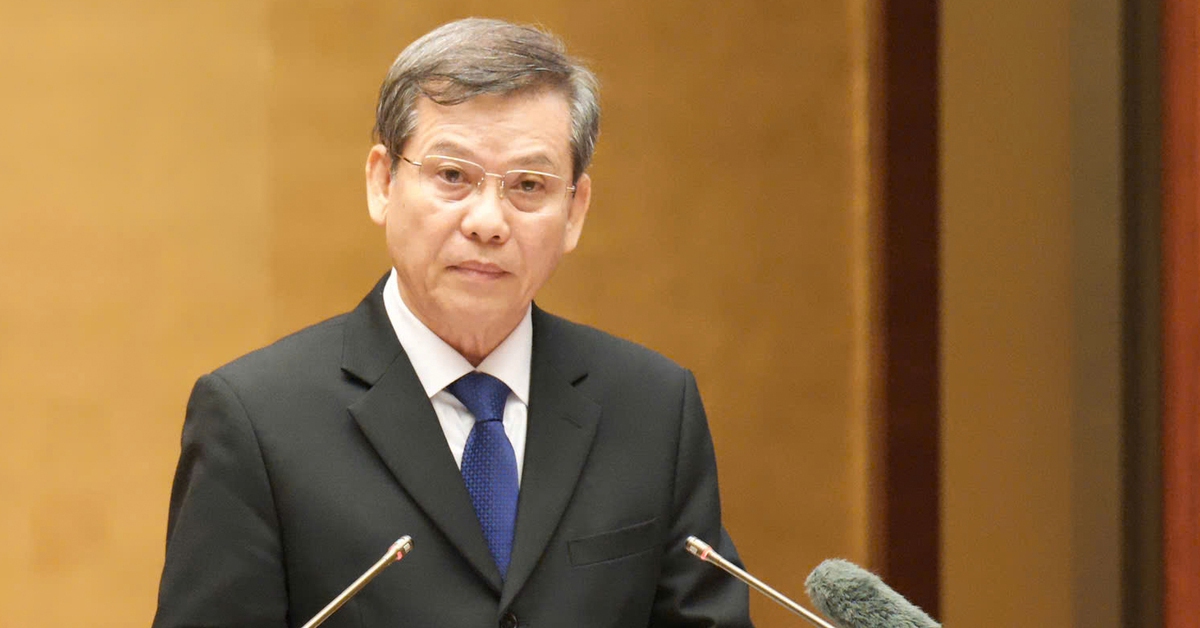 Kịp thời thay thế, cho từ chức cán bộ yếu kém năng lực, uy tín thấp, nhũng nhiễu