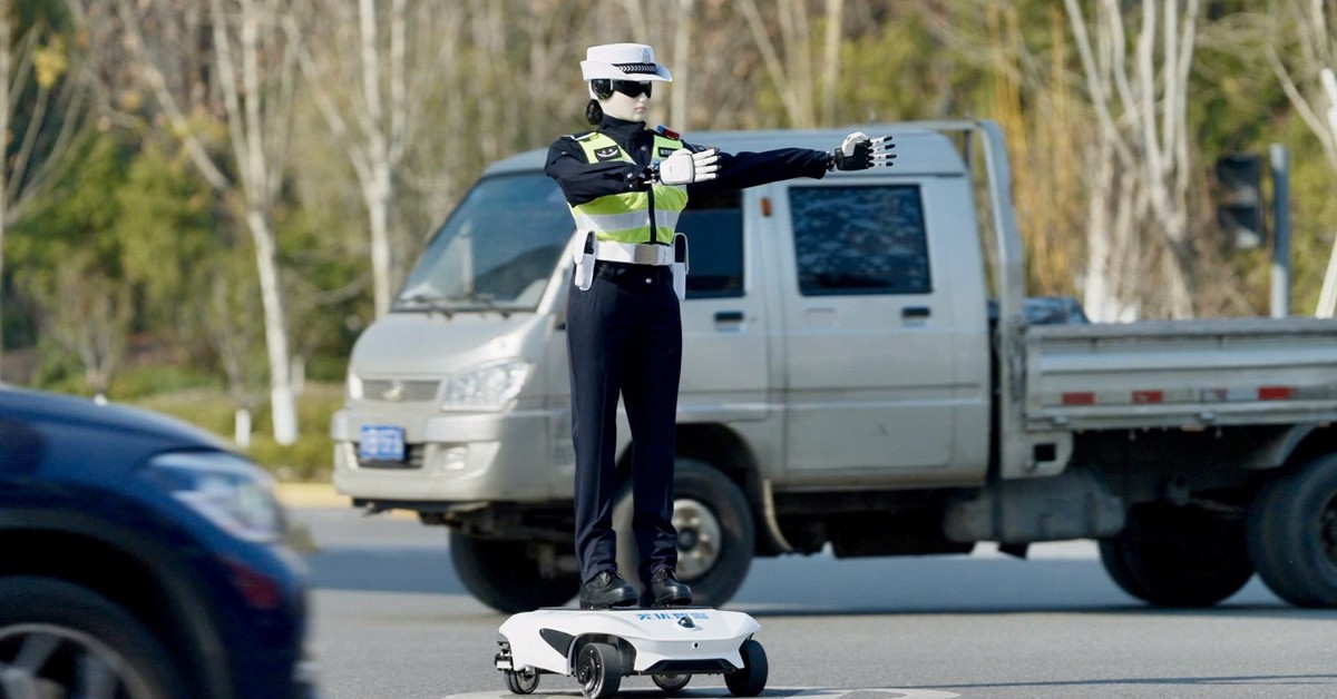 Tầm nhìn cực đỉnh của ông Phạm Nhật Vượng: Thêm đại gia Vũ Văn Tiền lấn sân lĩnh vực robot, bắt tay đối tác Trung Quốc tấn công thị trường 7.000 tỷ USD