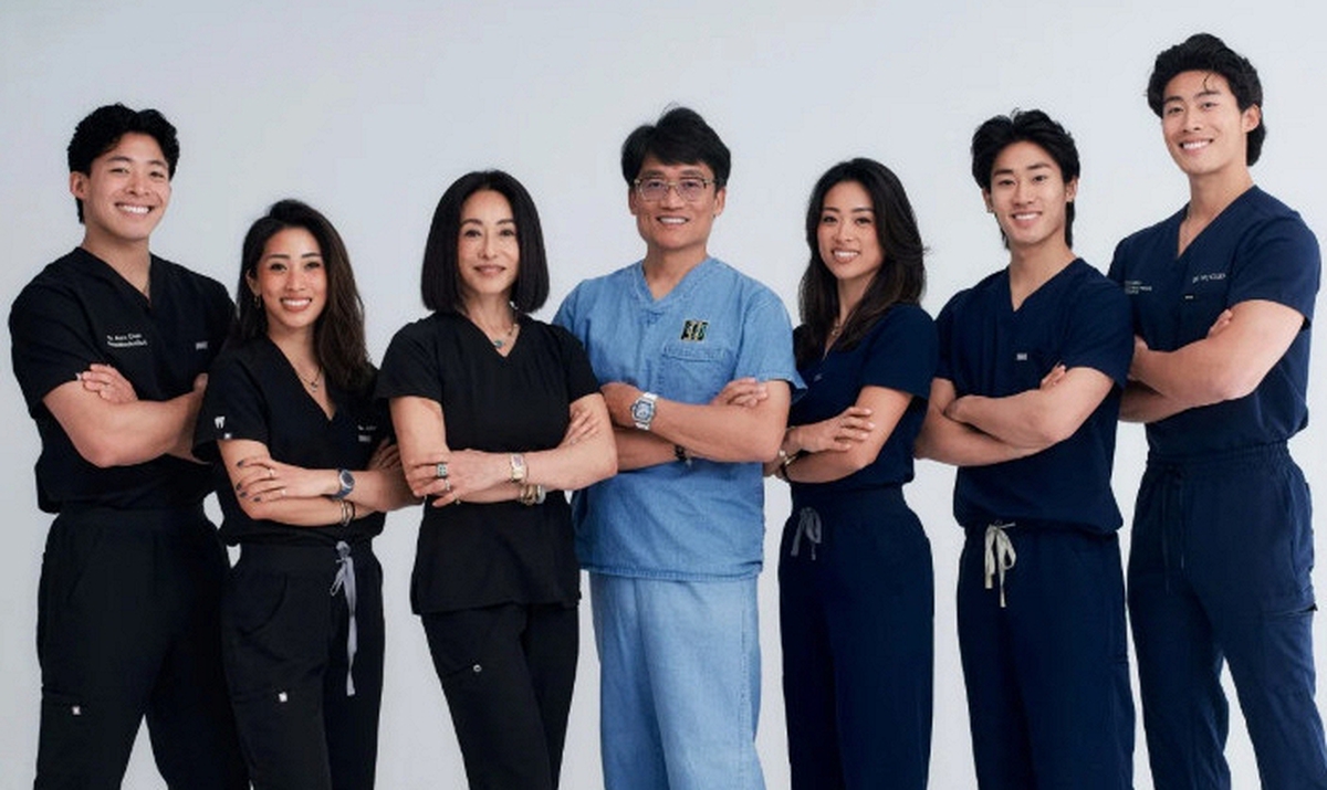 Bí mật của gia đình có "DND nha sĩ" lạ lùng đang gây sốt MXH