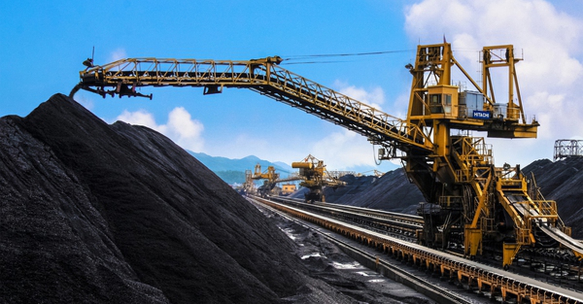 Kim cương đen" của Việt Nam lên ngôi giữa "cơn khát" năng lượng - Tăng mạnh hơn 100% về lượng, Nhật Bản, Indonesia tranh mua