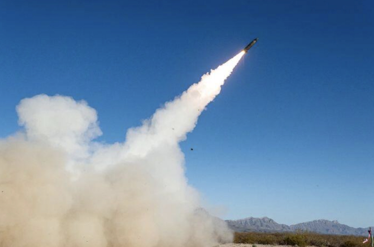 Mỹ đã dùng hết tên lửa đời mới từ những ngày đầu xung đột với Iran