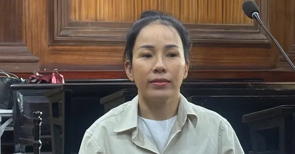 Tòa tuyên y án 1 năm 9 tháng tù đối với YouTuber Đinh Thị Lan