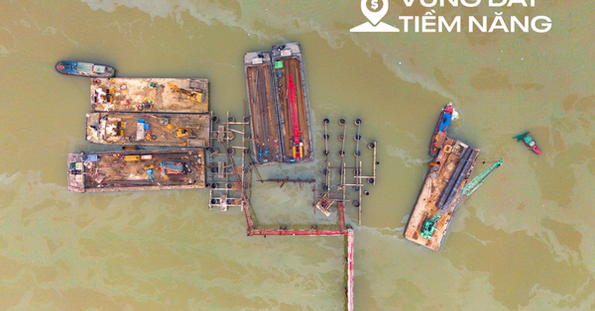 Cận cảnh 2 cây cầu trị giá 16.000 tỷ đồng, kết nối các khu đô thị hàng chục tỷ USD, chiếm 50% nguồn cung căn hộ Hà Nội