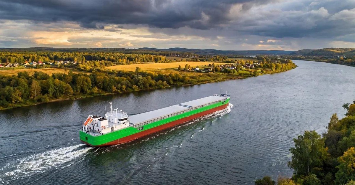 Nga dự kiến sản xuất "xe tải đường thủy" hàng loạt: Thời gian hoàn thiện rút gọn từ 225 xuống còn 108 ngày