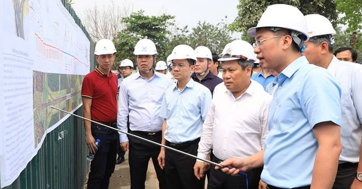 Chưa đầy 1 năm nữa, siêu cầu vượt sông Hồng gần 15.500 tỷ đồng do liên danh Vingroup của tỷ phú Phạm Nhật Vượng xây dựng sẽ đưa vào khai thác