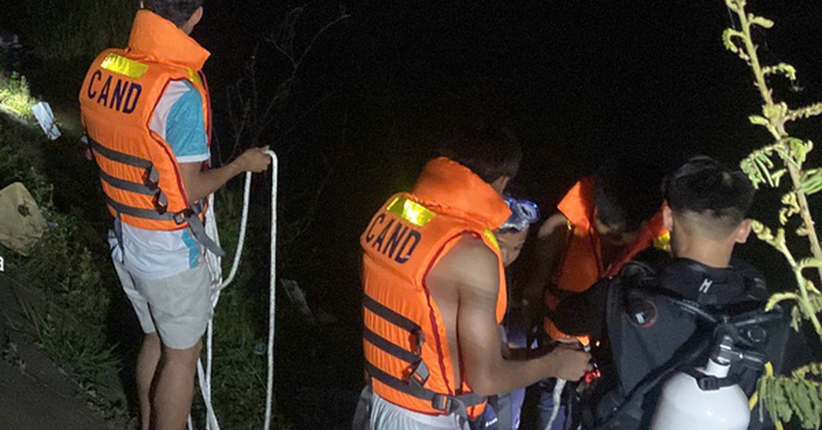 Tìm thấy thi thể nam sinh lớp 5 bị mất tích