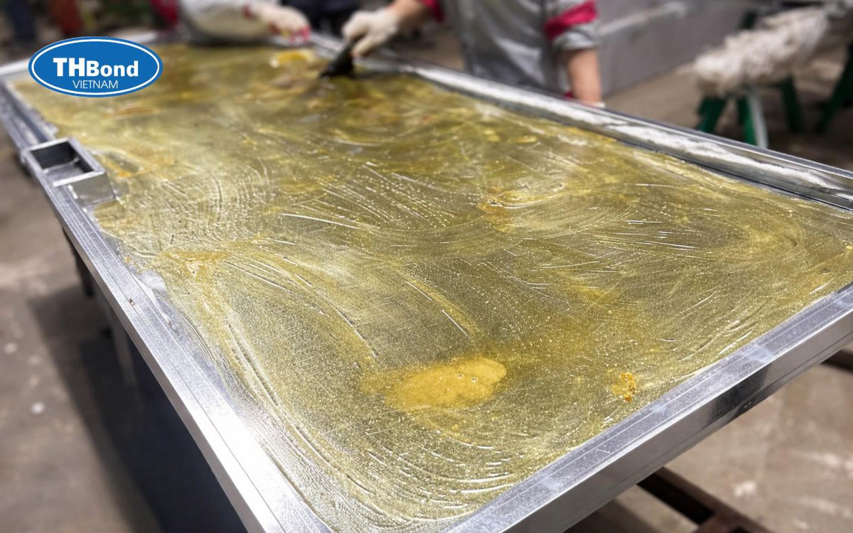 THBOND Việt Nam – Góc nhìn từ nhà sản xuất keo dán về vai trò của vật liệu “ít được chú ý”