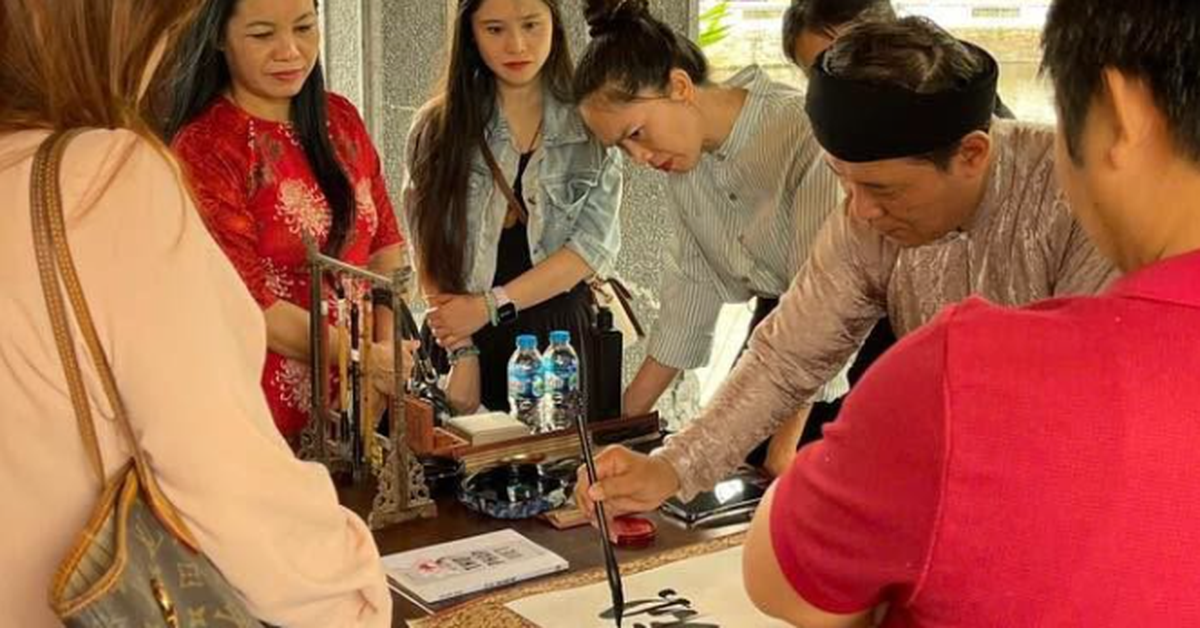 Từ này đến hết 3/5, người dân ở Hà Nội đón tin vui: Tất cả đều được tặng miễn phí 1 thứ