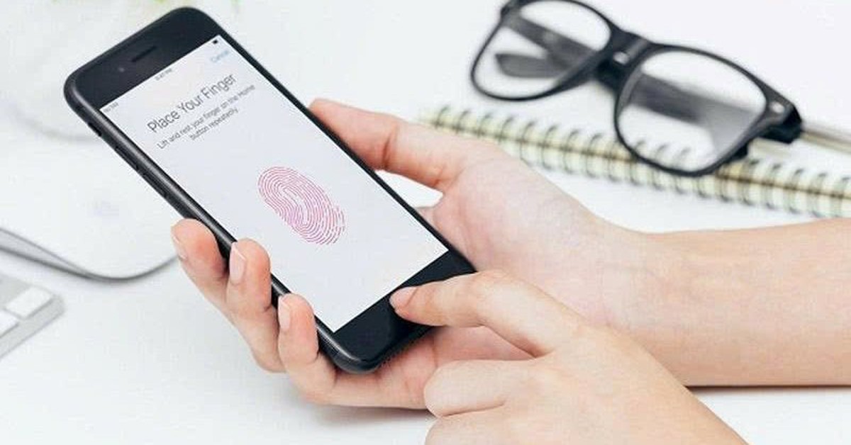 Cảnh báo tới người đang sử dụng vân tay, khuôn mặt mở khóa điện thoại