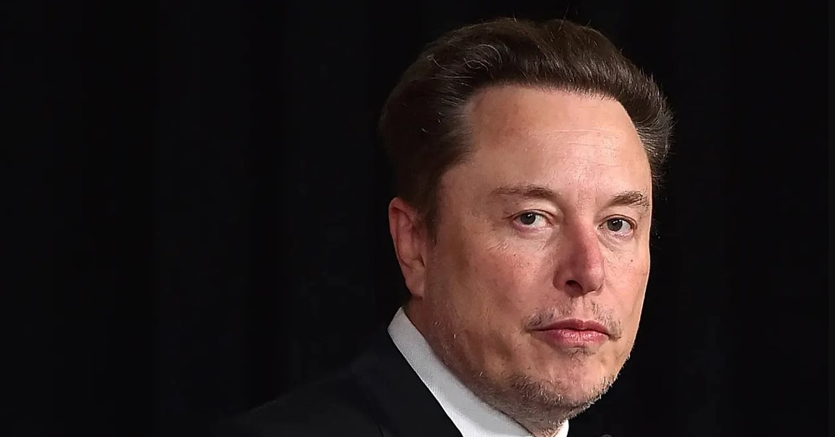 Elon Musk có thừa nhận bất ngờ về Robotaxi, tại...