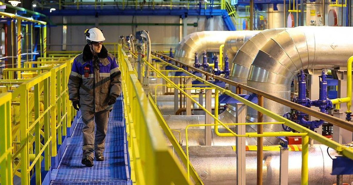 Châu Âu chính thức ngừng nhập khẩu LNG Nga theo các hợp đồng ngắn hạn