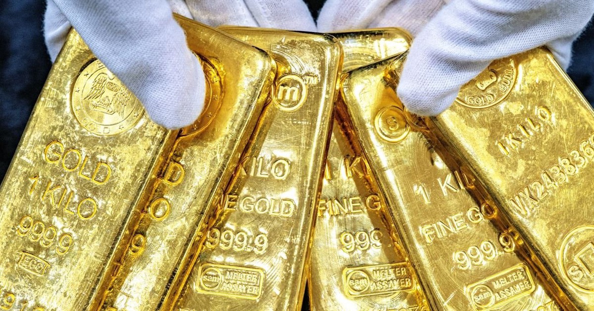 Giá vàng hôm nay 28/4: Vàng nhẫn và SJC đồng loạt lao dốc