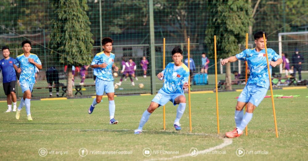 Bất ngờ với Việt kiều Tây Ban Nha “bí ẩn” lần đầu lên tuyển Việt Nam