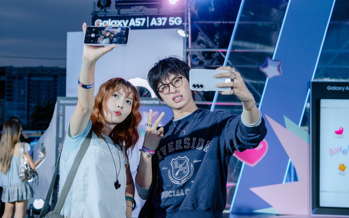 5 cực phẩm công nghệ Samsung để bạn đón lễ lớn thật “awesome”