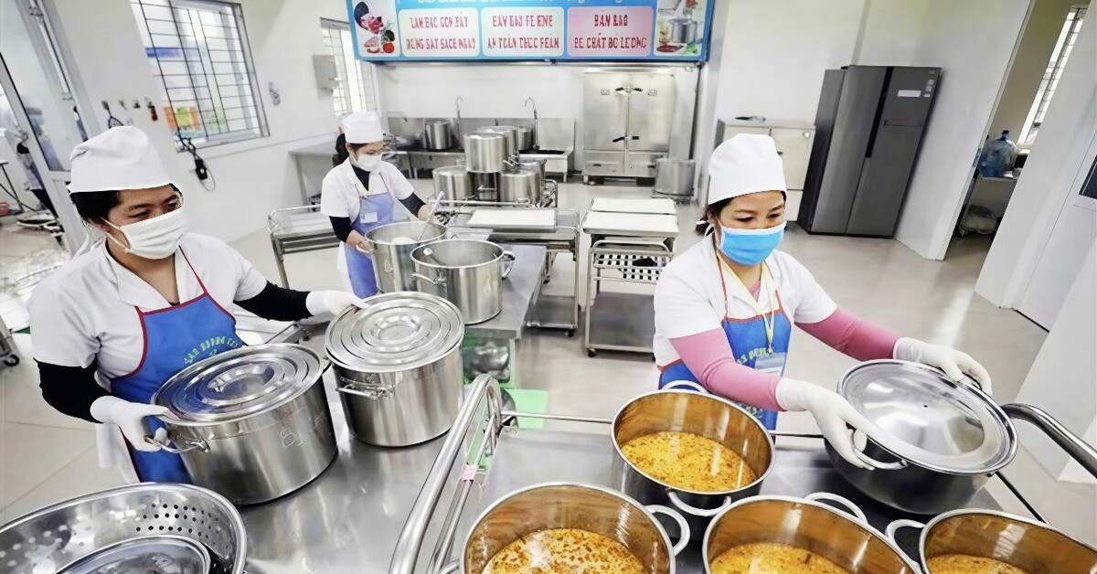 Bắc Ninh lập đoàn kiểm tra "soi" toàn bộ bếp ăn tập thể sau vụ 300 tấn lợn bẩn